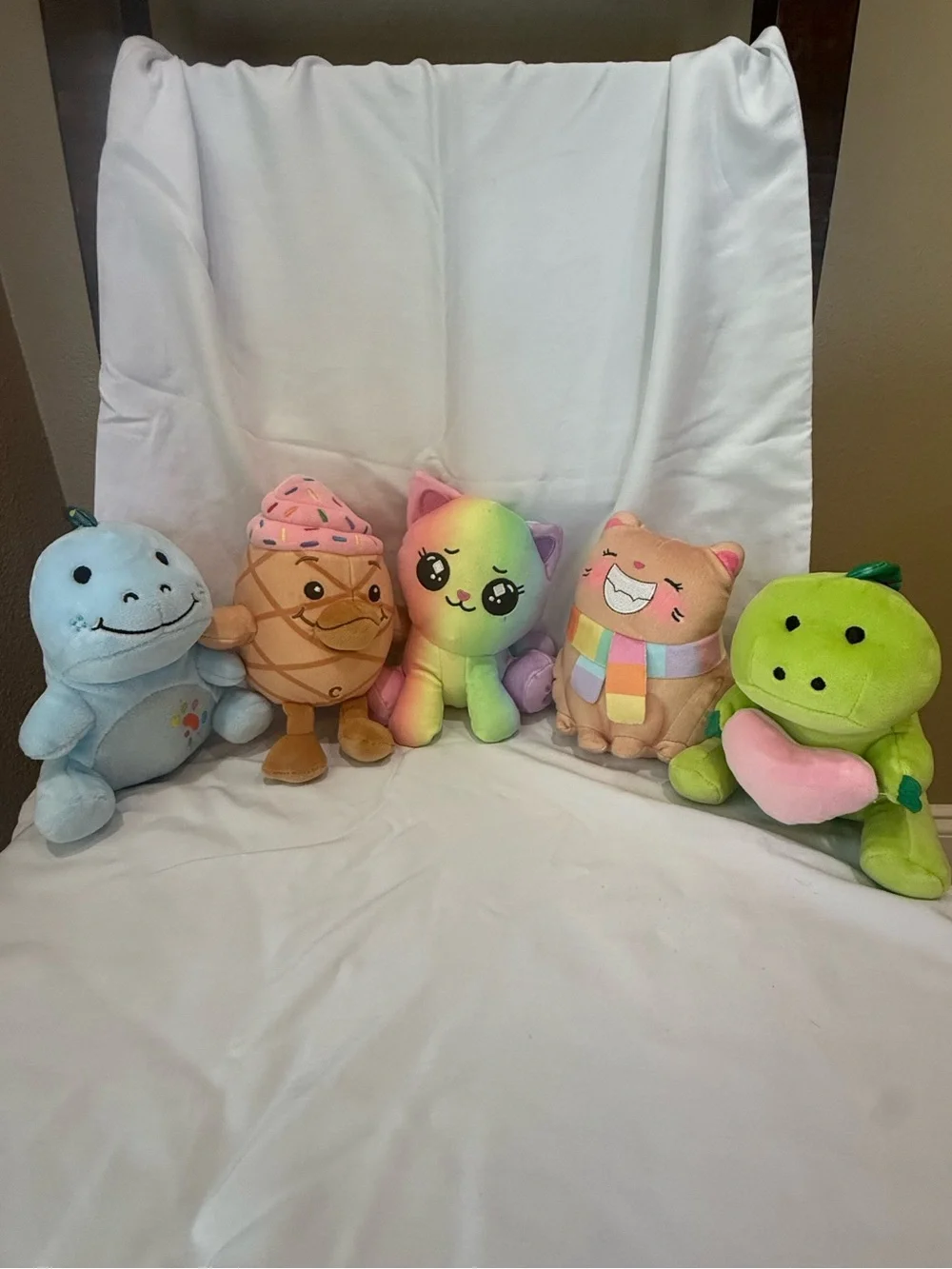 Moriah Elizabeth Plush Lot (5)